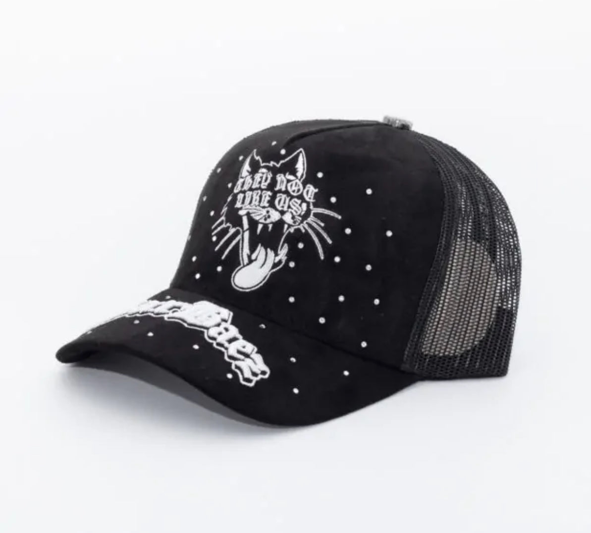 Barbas HATS “They not like us”